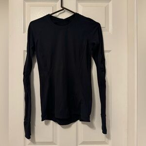 Lululemon runderful long sleeve size 6 euc